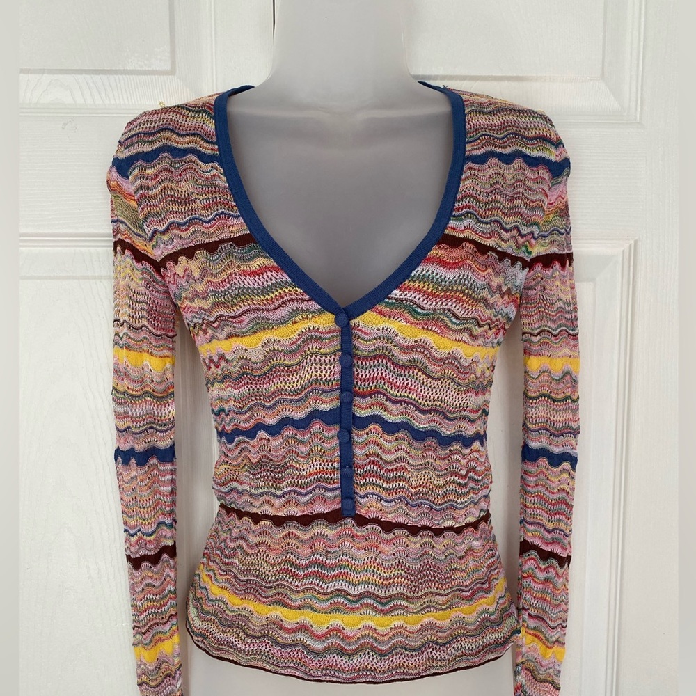 Allison New York Crochet Sweater V Neck size XS
